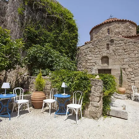 Guest house Saint Artemios And Oriental 4*