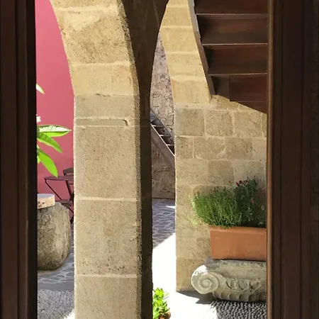 Pensionat Saint Artemios And Oriental Rhodes City