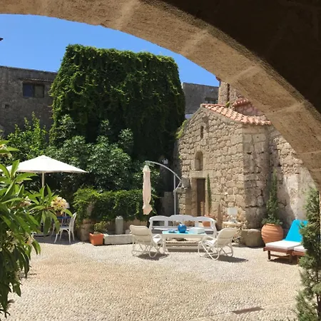 Saint Artemios And Oriental Guest house 4*