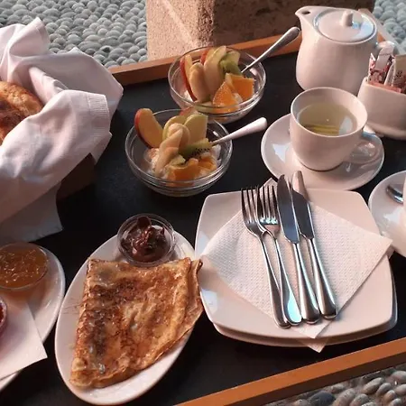 Saint Artemios And Oriental 4*